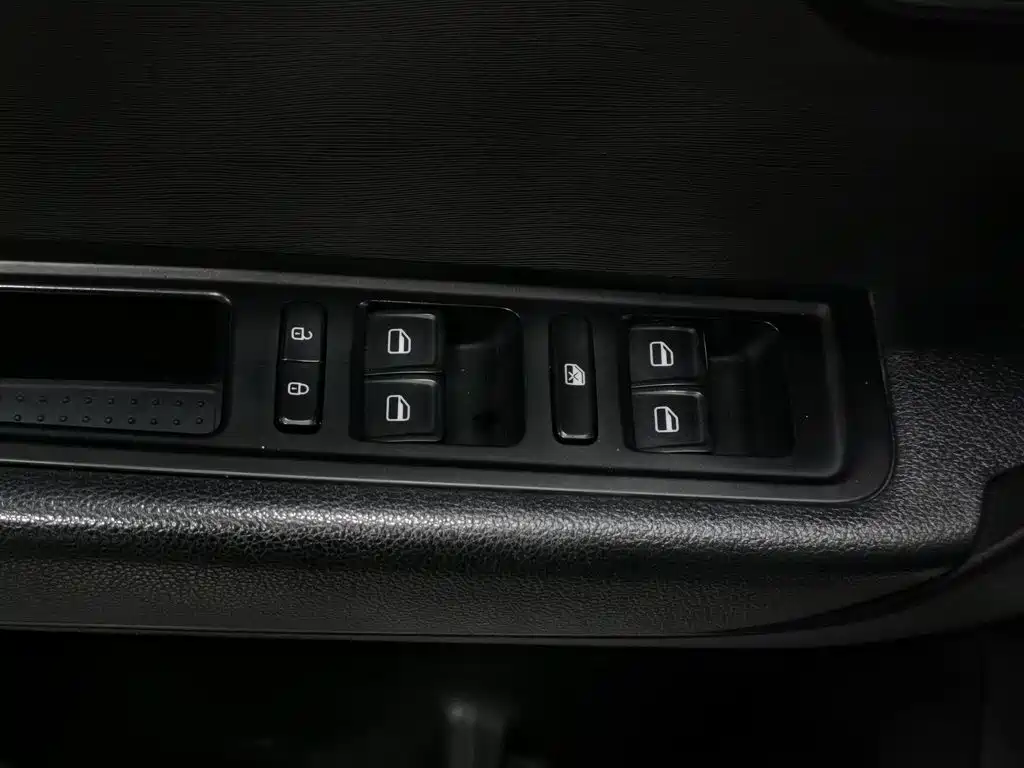 Jetour X70M — миниатюра 9