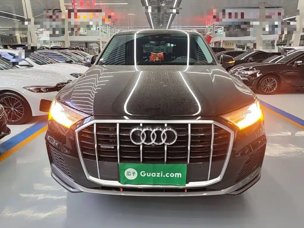 Audi Q7 — миниатюра 3