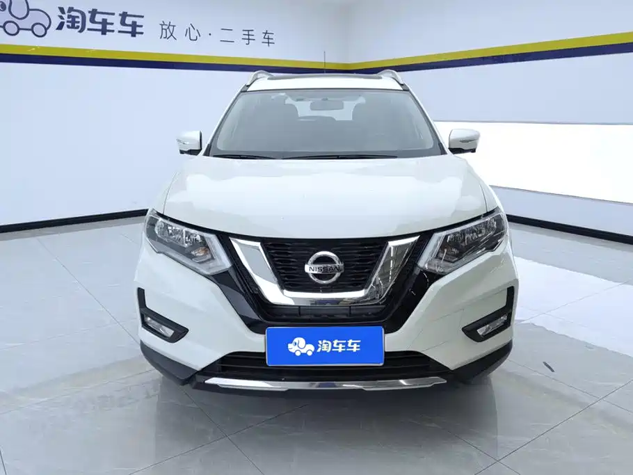 Nissan X-Trail 2017 2.0L CVT Comfort 2WD