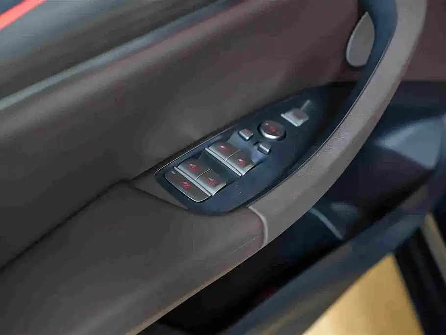BMW X3 — миниатюра 11