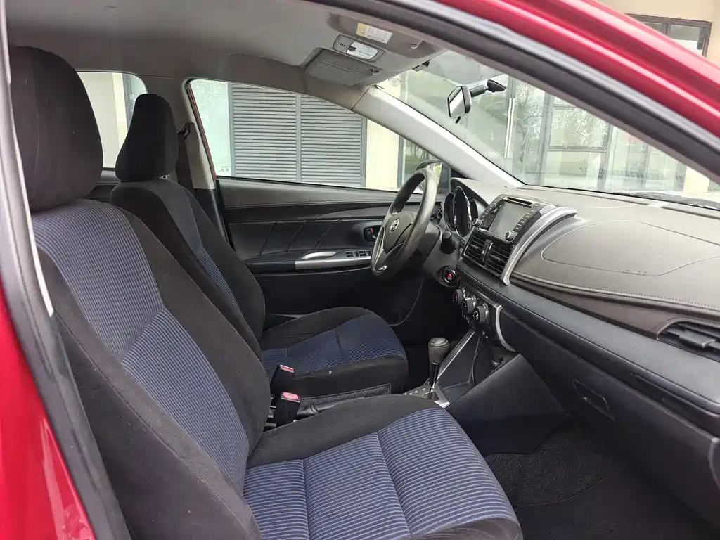Toyota Yaris L 1.5G Auto Dazzle Dynamic Edition, фото 8