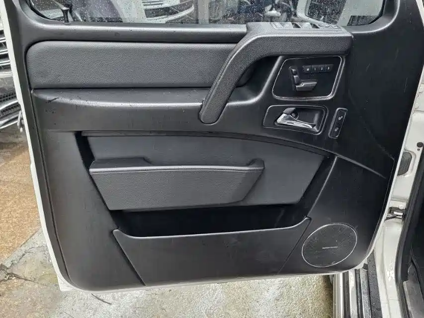 Mercedes-Benz G-Class — миниатюра 6