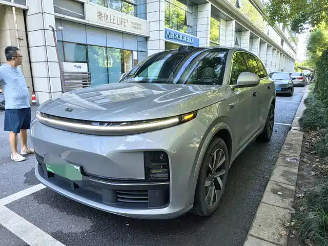 2023 Li Xiang L7