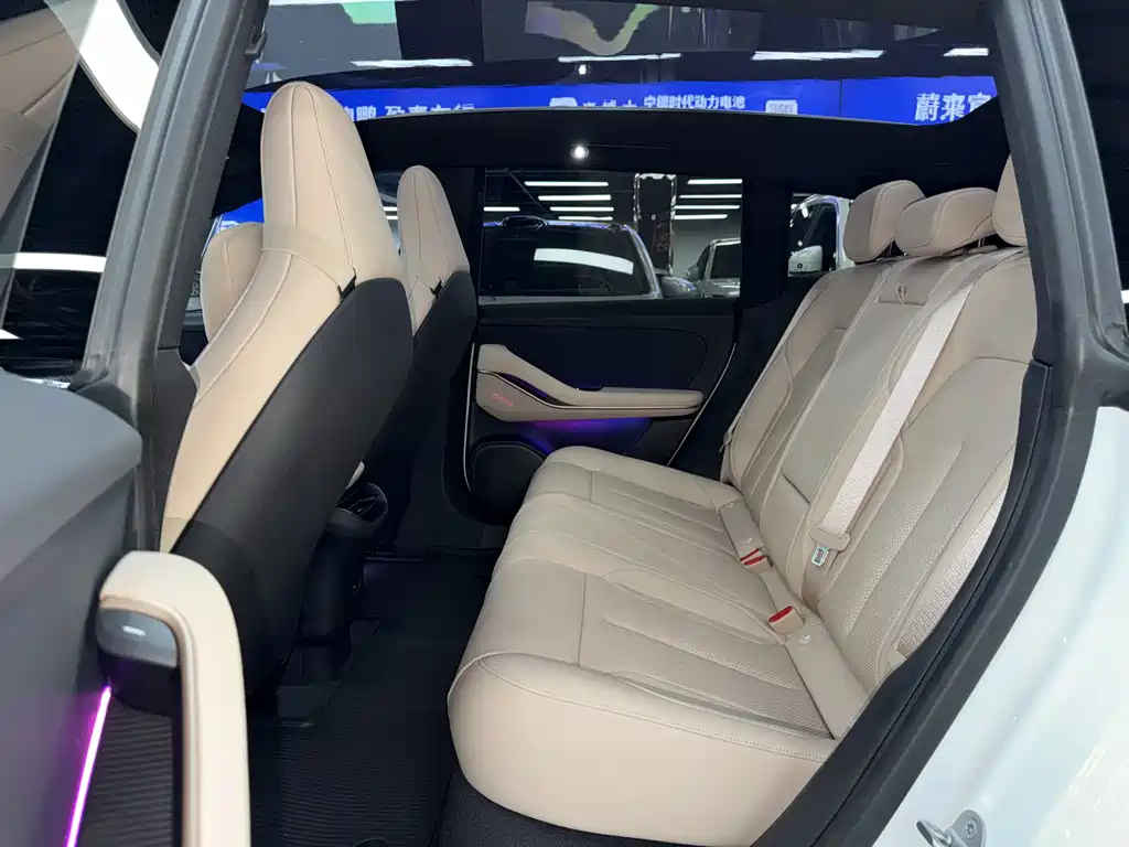 NIO ET5T — миниатюра 9