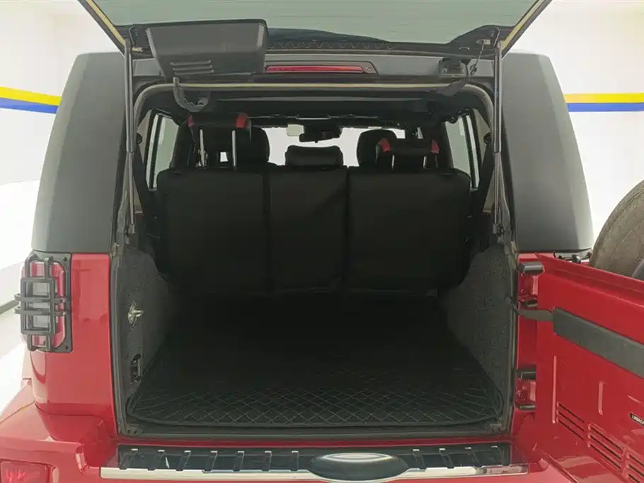 BAIC BJ40 2023 2.0T AT