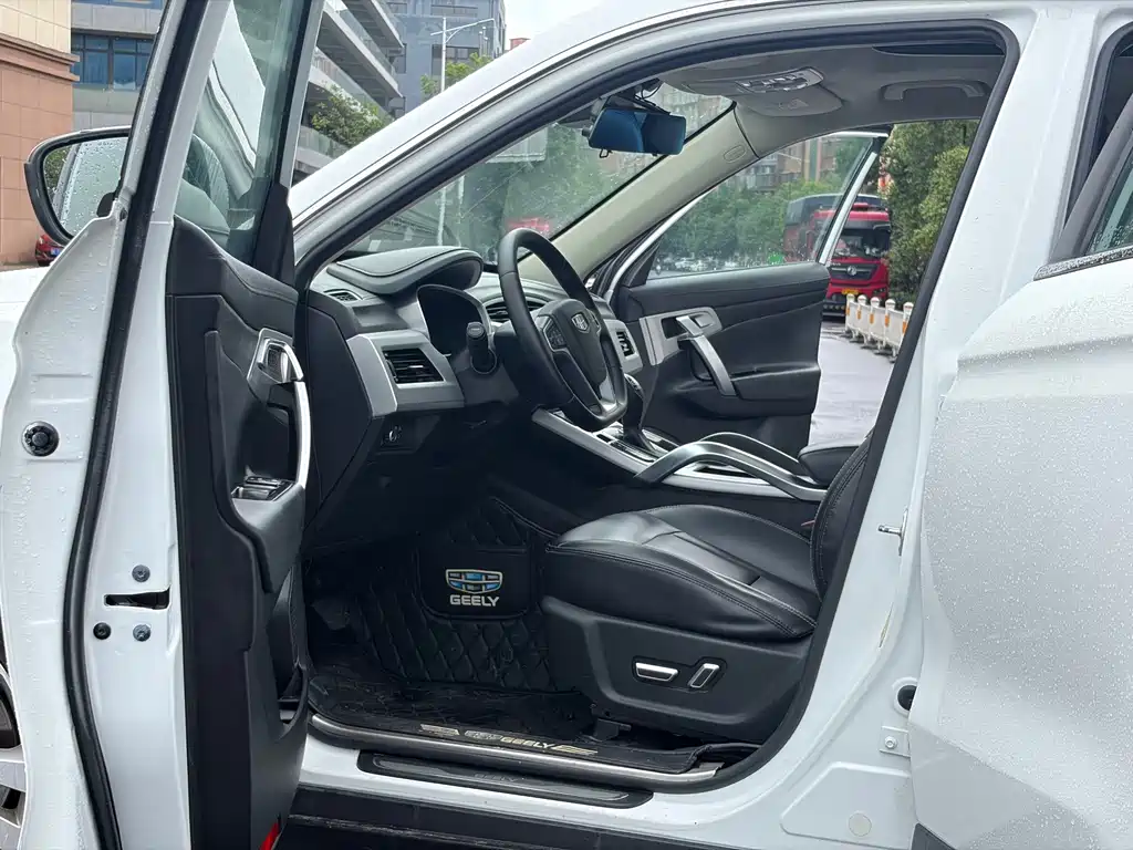 Geely Boyue 1.8TD Auto 2WD Smart Supreme Type 4G Connected Edition, фото 10