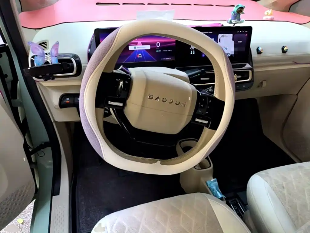Baojun KiWi EV — миниатюра 13