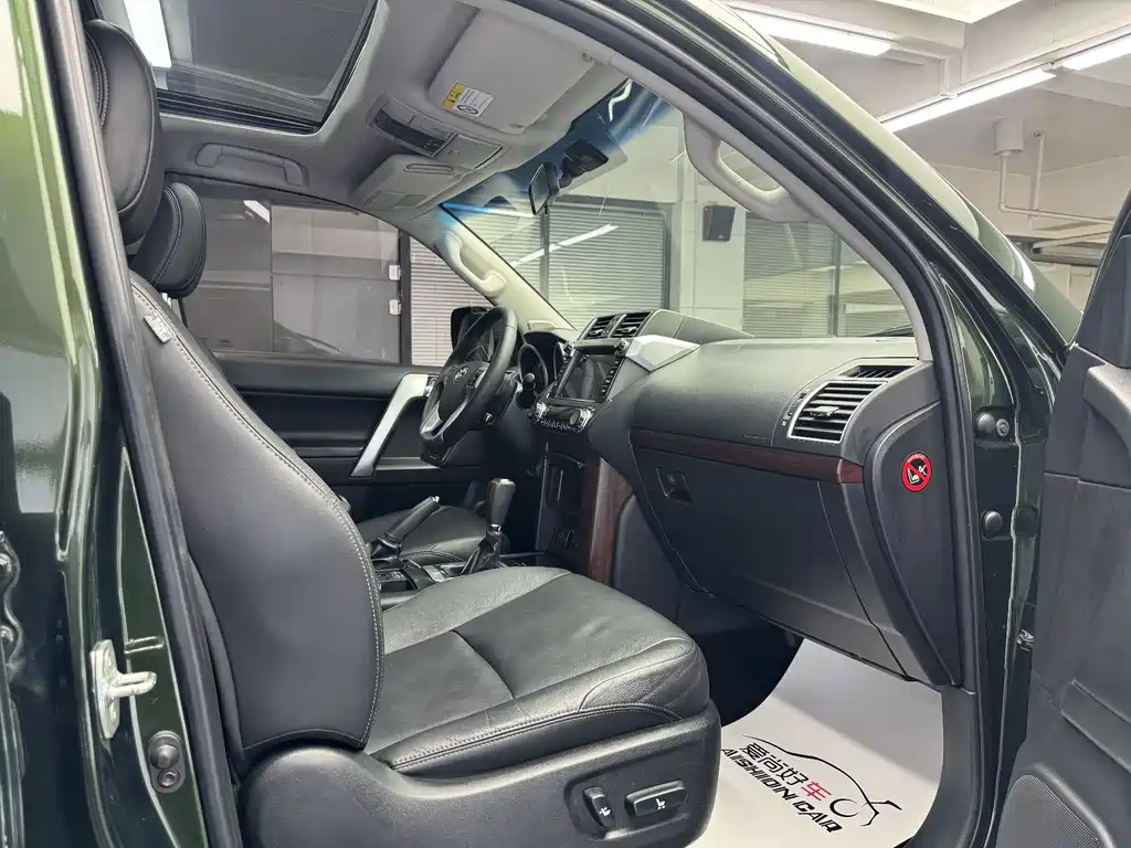 Toyota Land Cruiser Prado 2016 3.5L AT TX-L