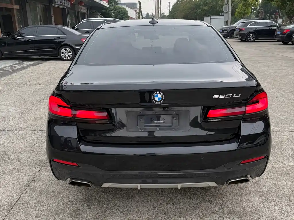 BMW 5 Series 5 2022 525Li M Sport