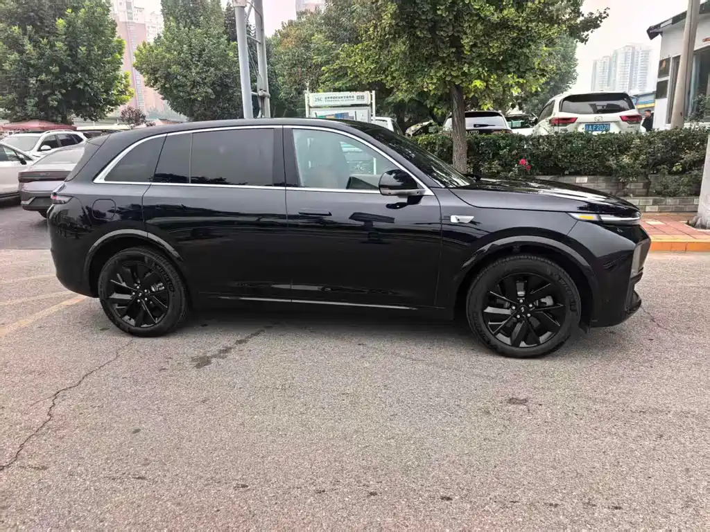 Li Auto Li L7 — миниатюра 3