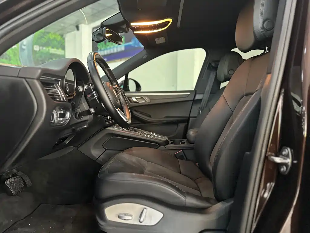 Porsche Macan 2018 Macan 2.0T