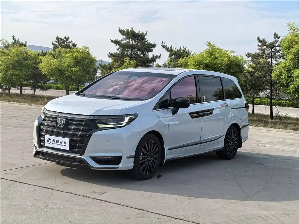 Honda Elysion 2025