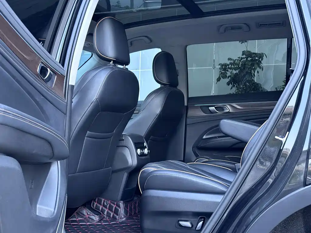 Ford Equator — миниатюра 10