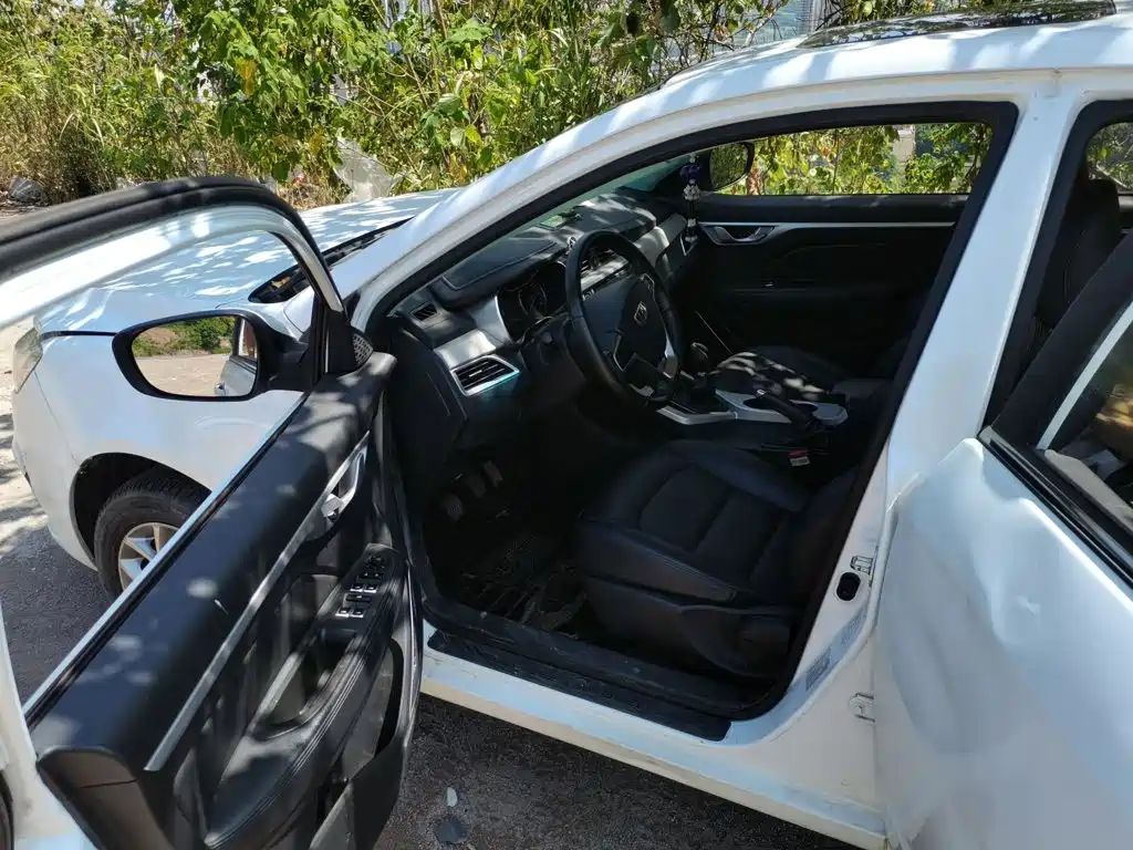 Geely Vision — миниатюра 14