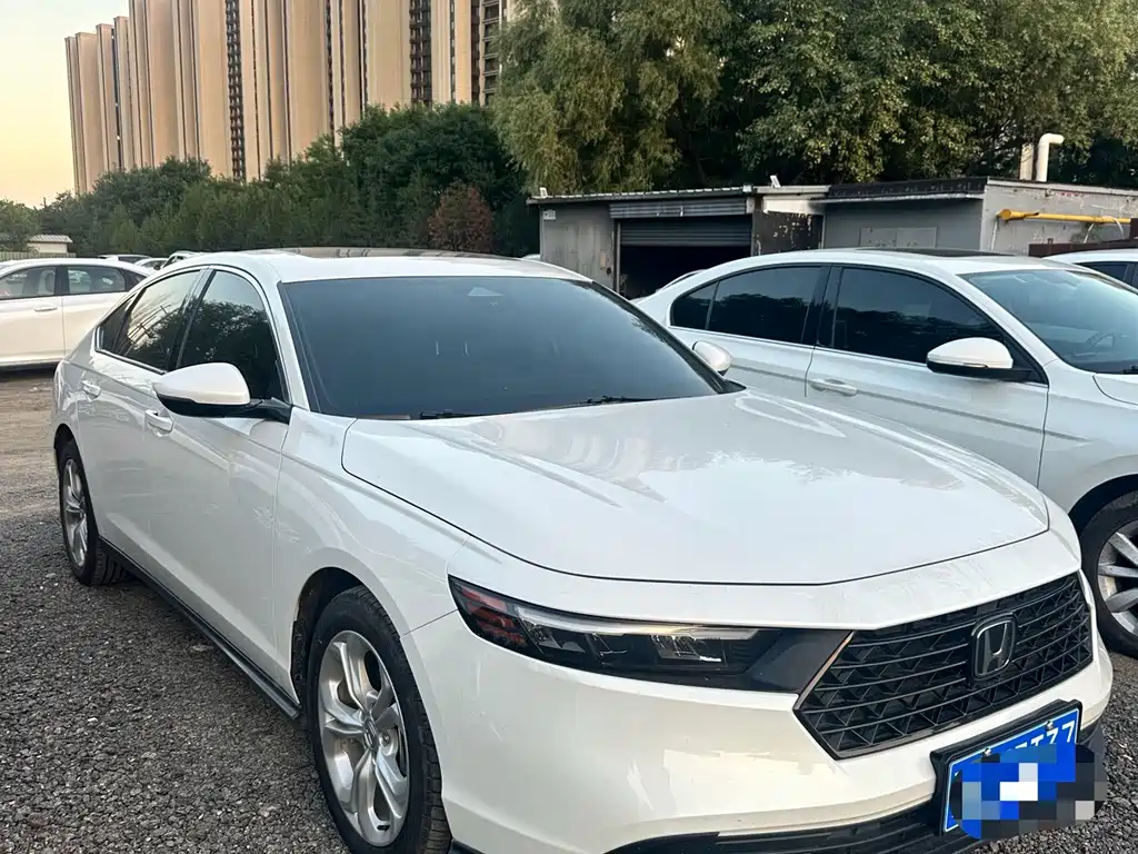 Honda Accord — миниатюра 2