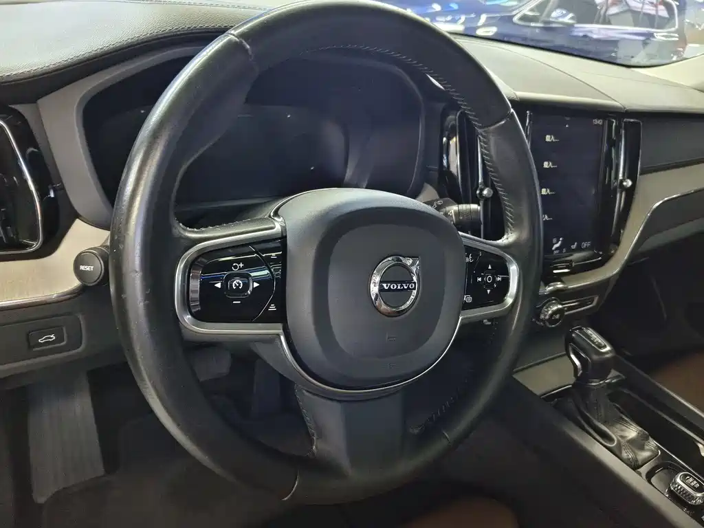 Volvo XC60 2020 T5 Luxury