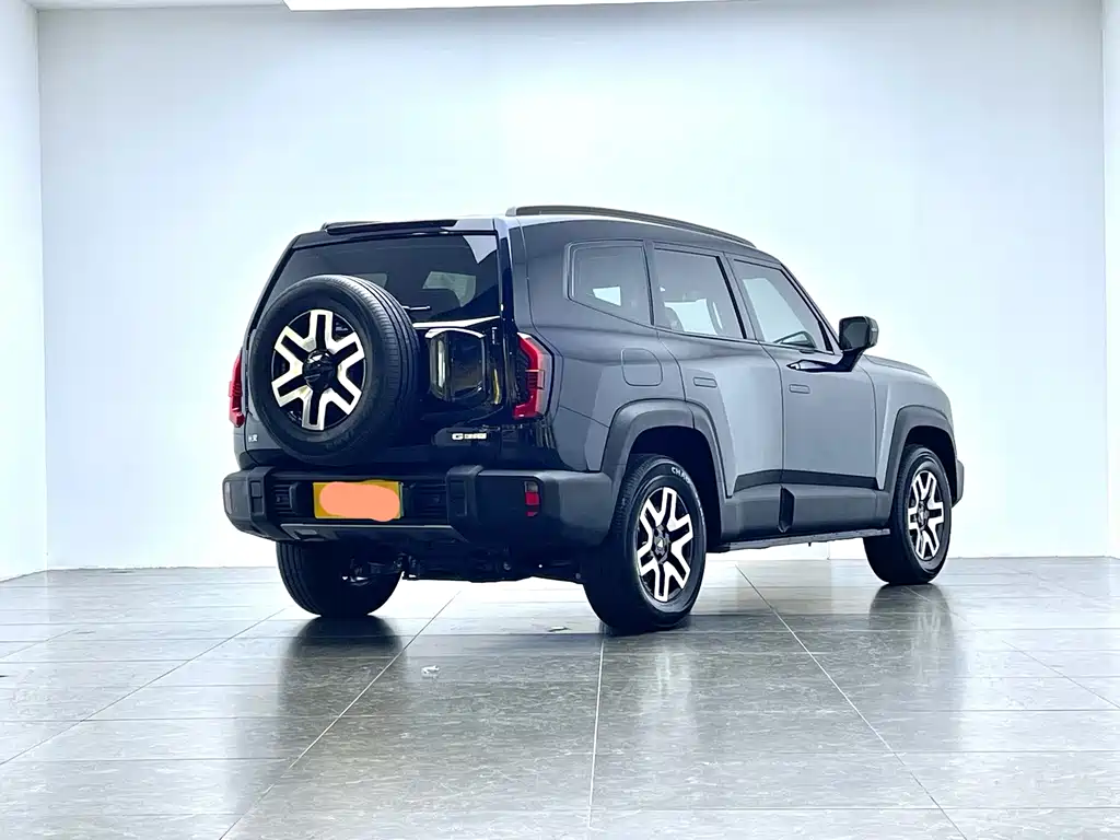 DARK BLUE CAR DARK BLUE G318