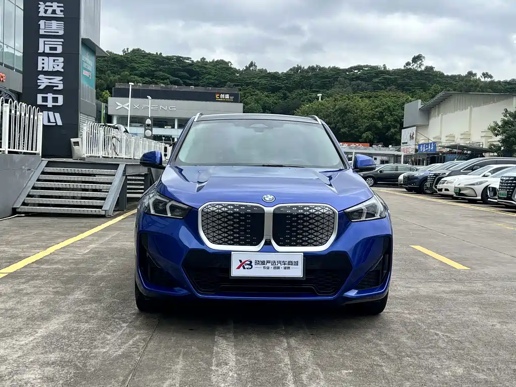 BMW iX1 — миниатюра 4