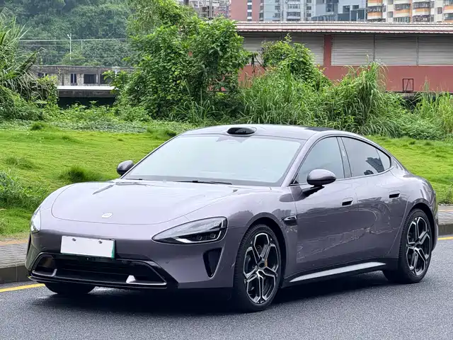 XIAOMI CAR XIAOMI SU7 2024