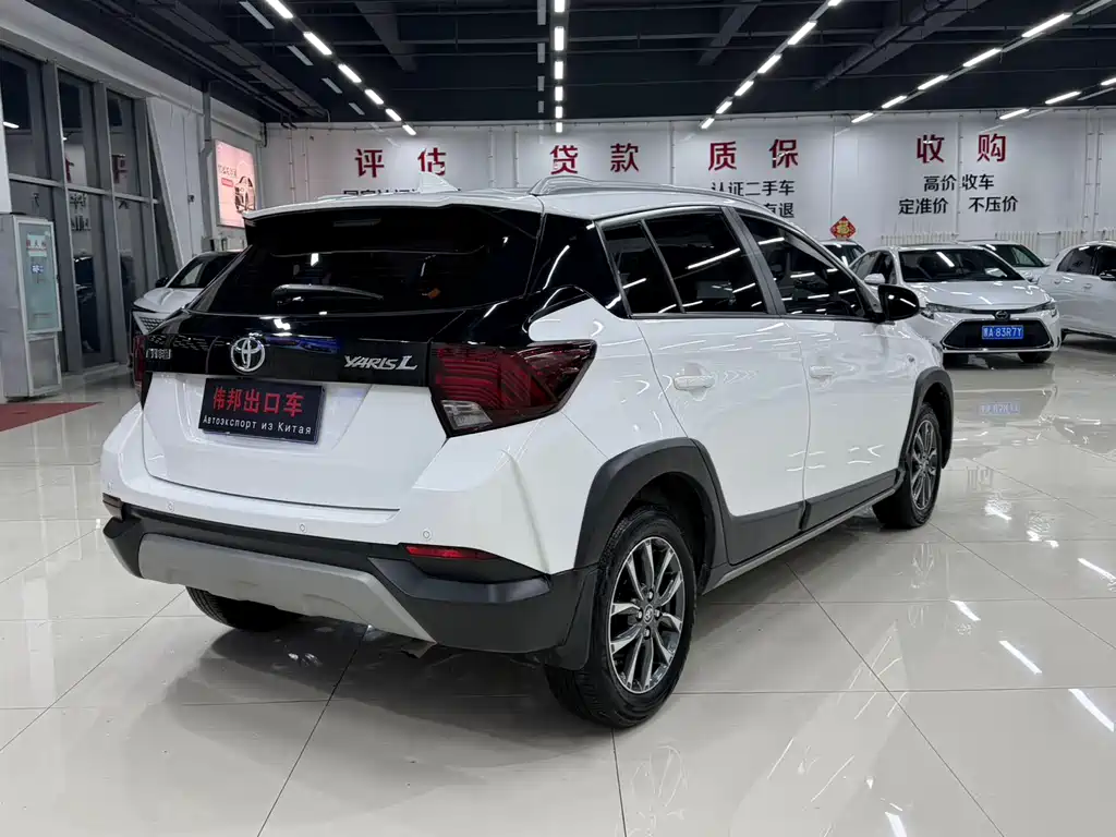 TOYOTA YARIS L ZHIXUAN