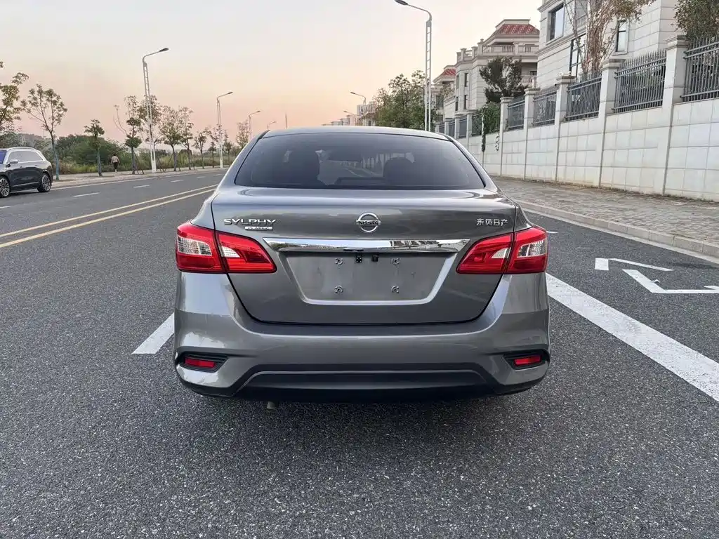 Nissan Sylphy — миниатюра 8