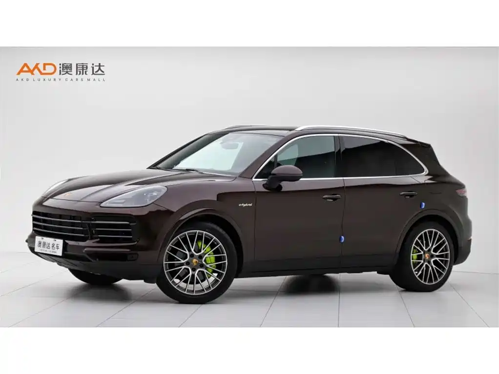 Porsche Cayenne Hybrid 2021