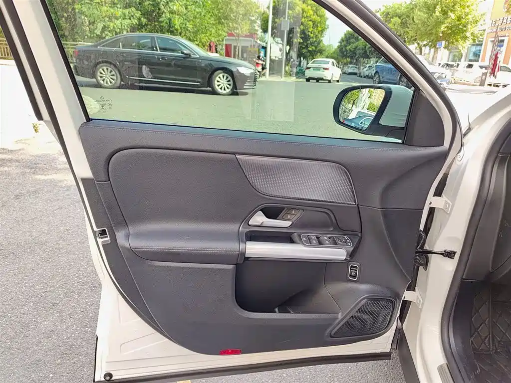 Mercedes-Benz GLA 2022 GLA 220