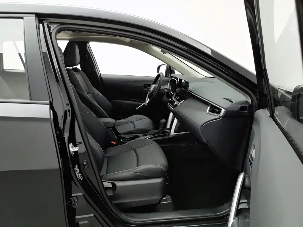 Toyota Frontlander — миниатюра 23
