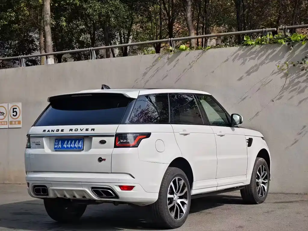 Land Rover Range Rover Sport 2017 3.0 SC V6 HSE
