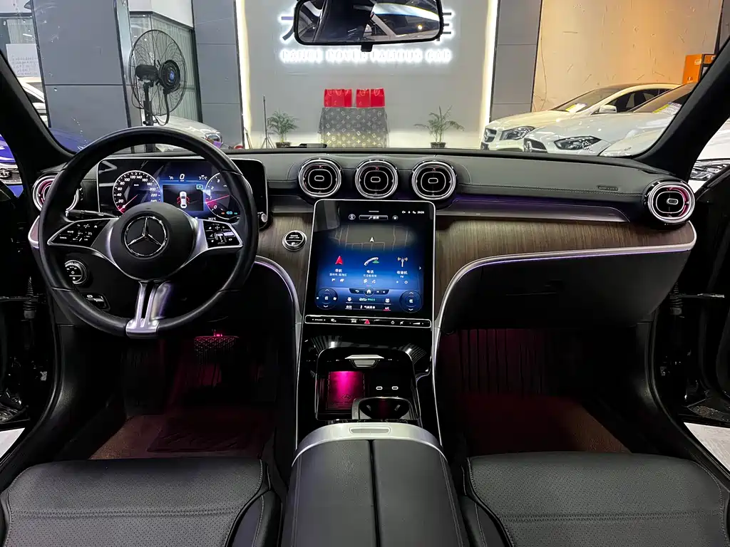 Mercedes-Benz C-Class — миниатюра 5