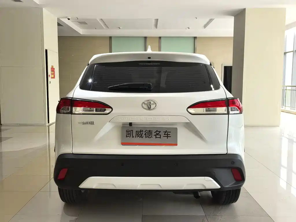 Toyota Corolla Cross 2.0L Pioneer Edition, фото 3