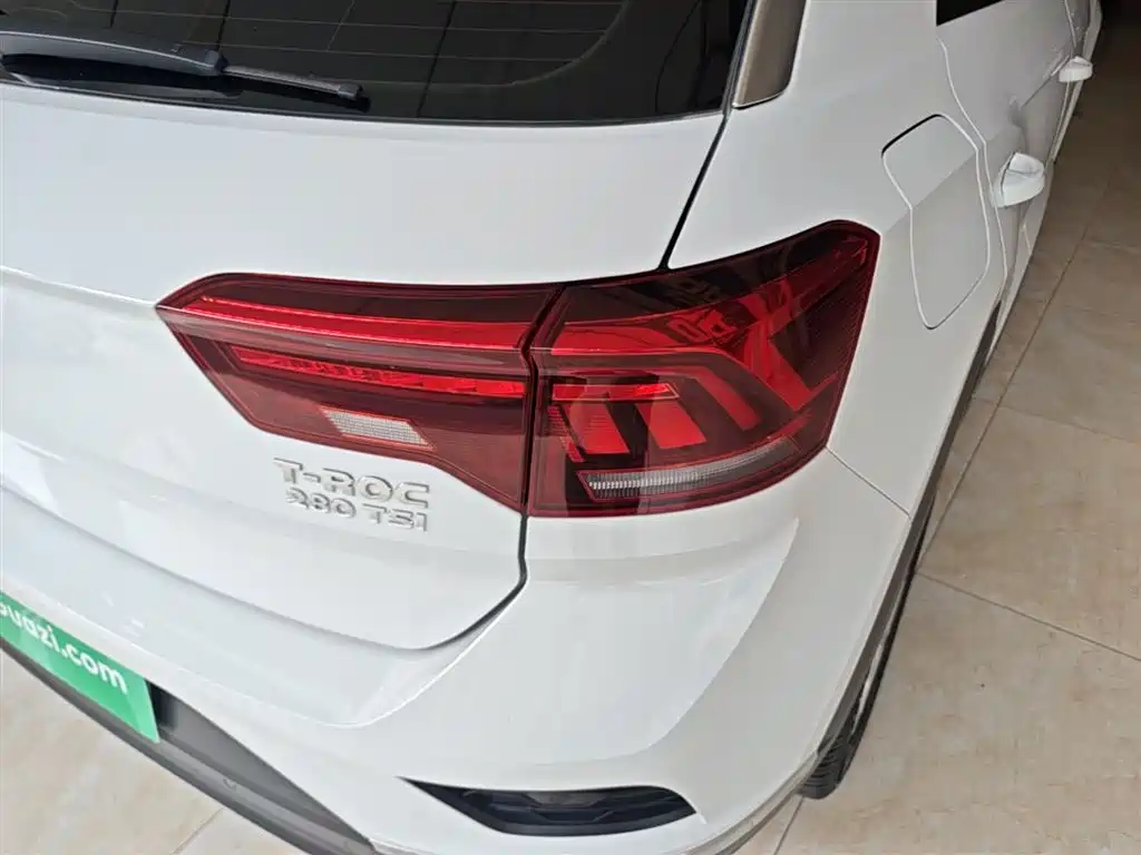 Volkswagen T-Roc 2019 280TSI DSG VI