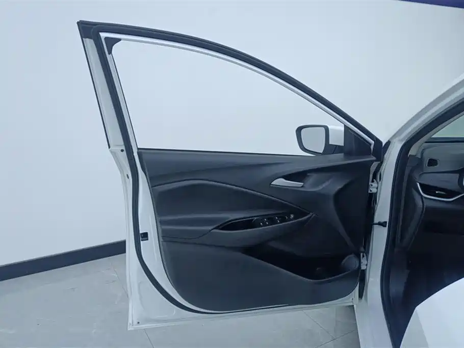 Chevrolet Cavalier 2020 320 MT
