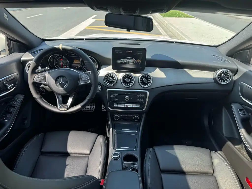 Mercedes-Benz CLA (Import) — миниатюра 6