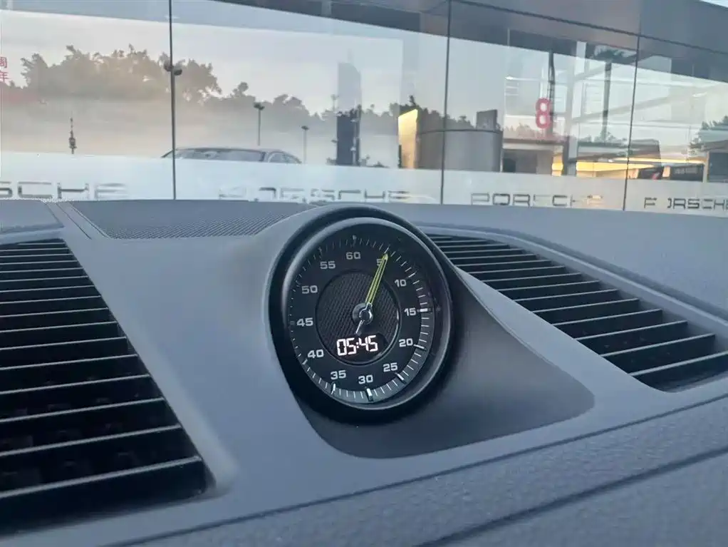 PORSCHE CAYENNE NEW ENERGY