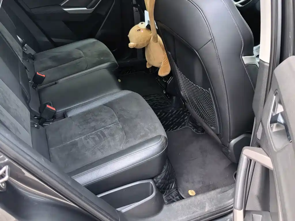 Audi Q3 — миниатюра 12
