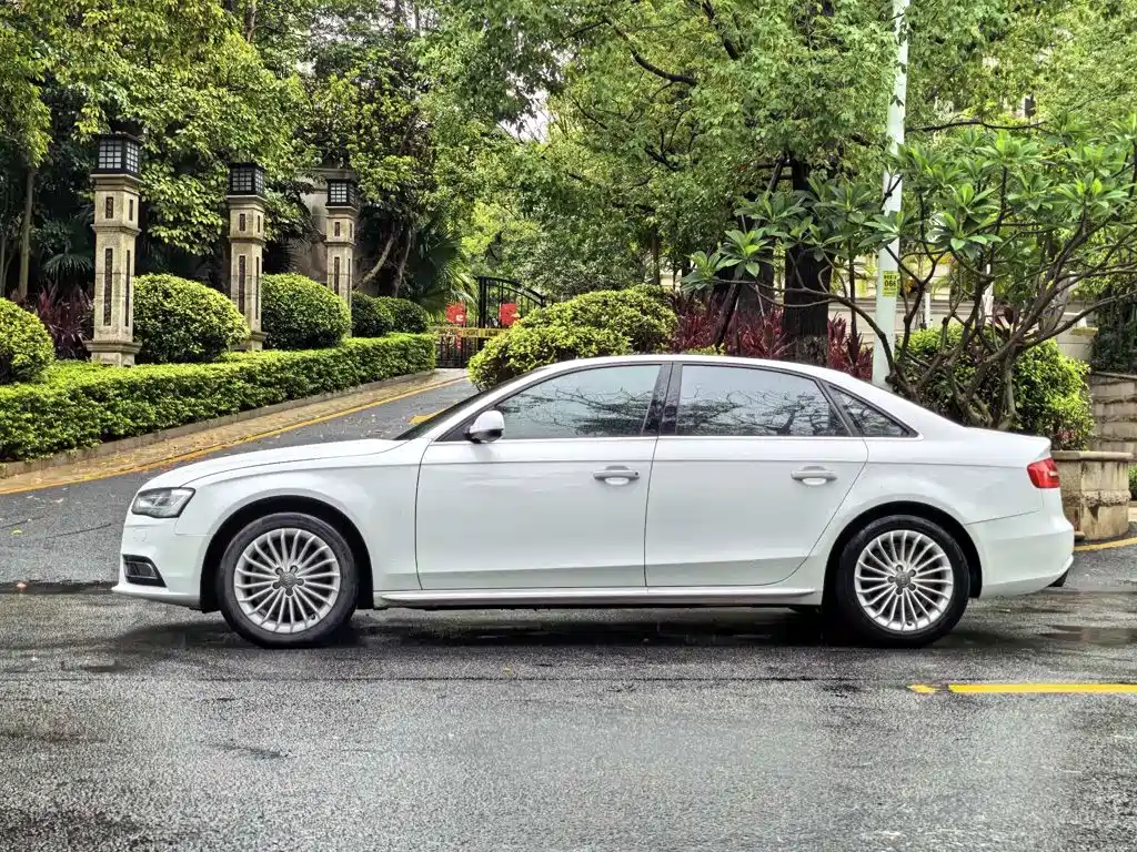 Audi A4L — миниатюра 4