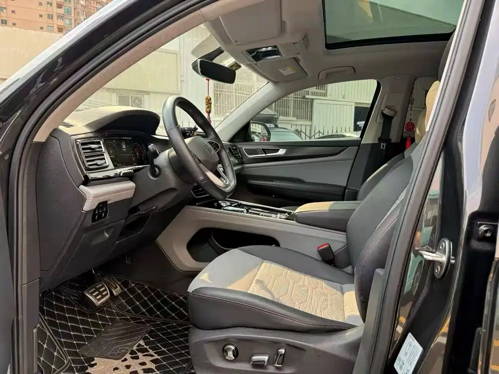 Volkswagen Tharu — миниатюра 4