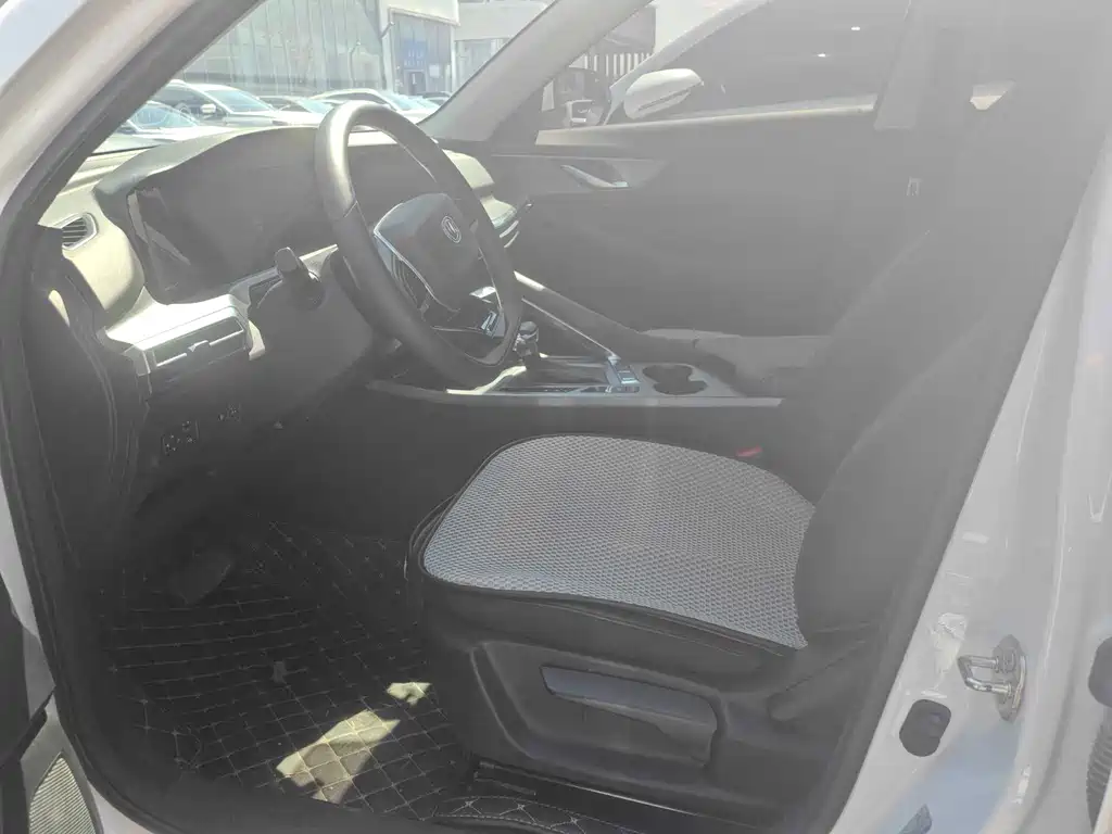 Changan CS35PLUS — миниатюра 4