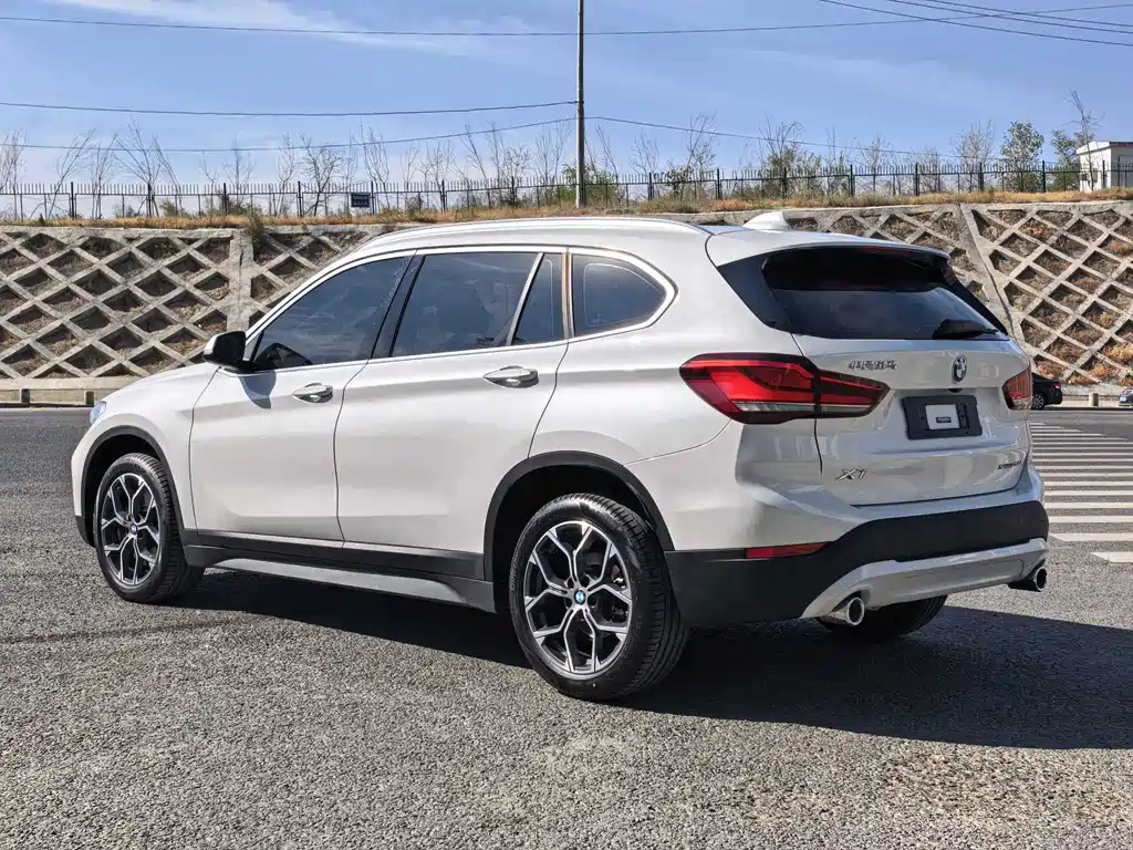 BMW X1 2022 sDrive25Li Lead