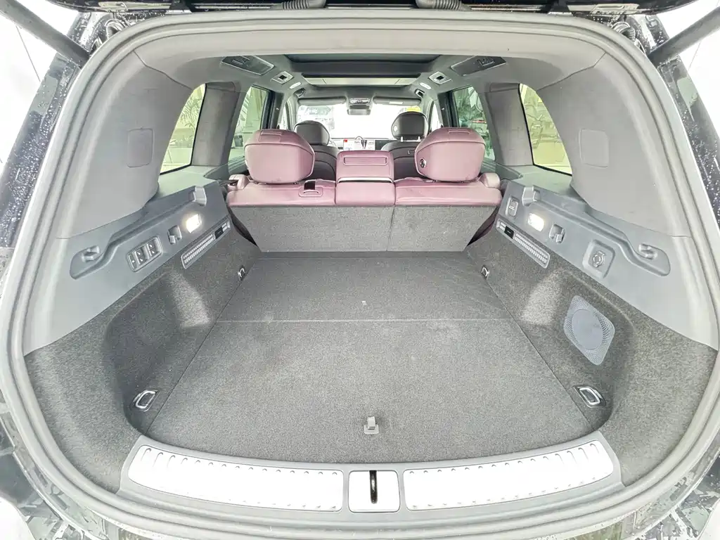VOYAH Taishan X8 — миниатюра 14