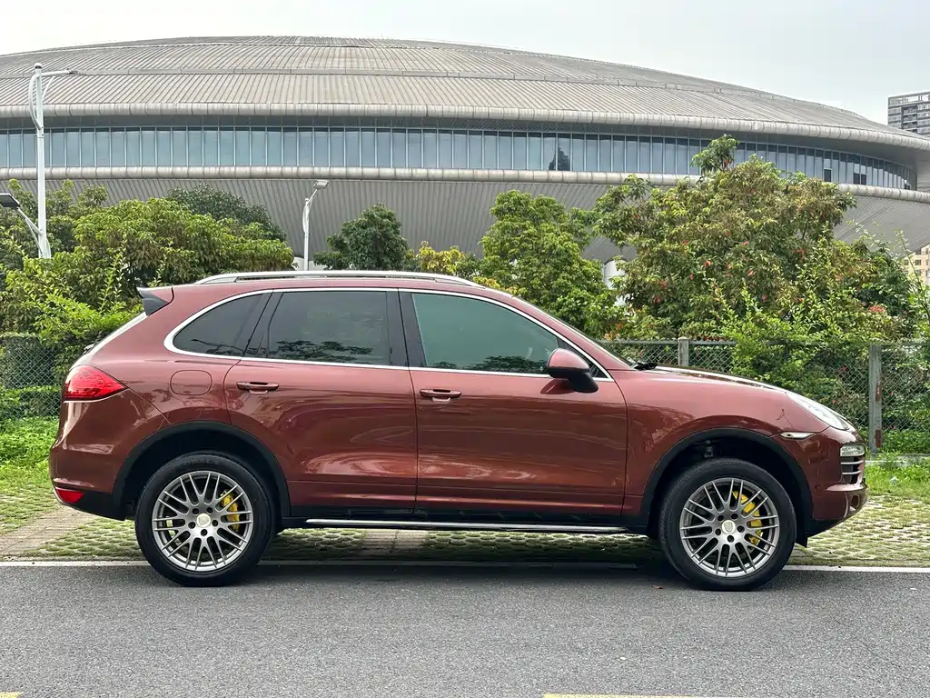 Porsche Cayenne 2011 Cayenne S 4.8L