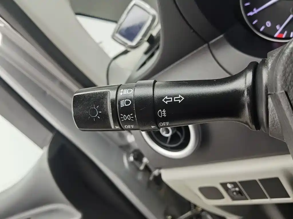 JAC Refine Refine M3 — миниатюра 10