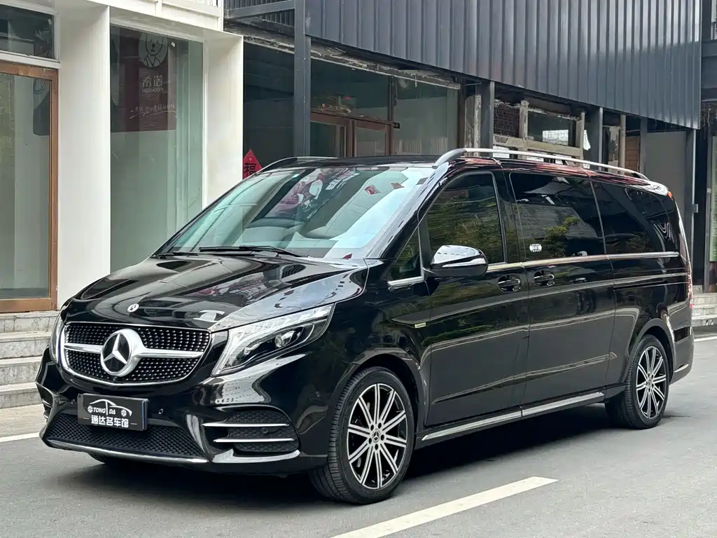 Mercedes-Benz V-Class 2024