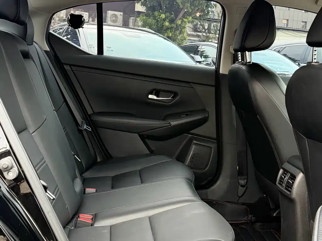 Nissan Sylphy — миниатюра 21