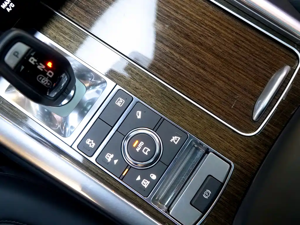 LAND ROVER RANGE ROVER SPORT NEW ENERGY