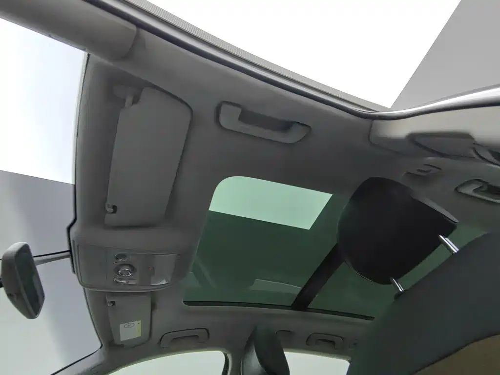 Audi Q5 — миниатюра 14