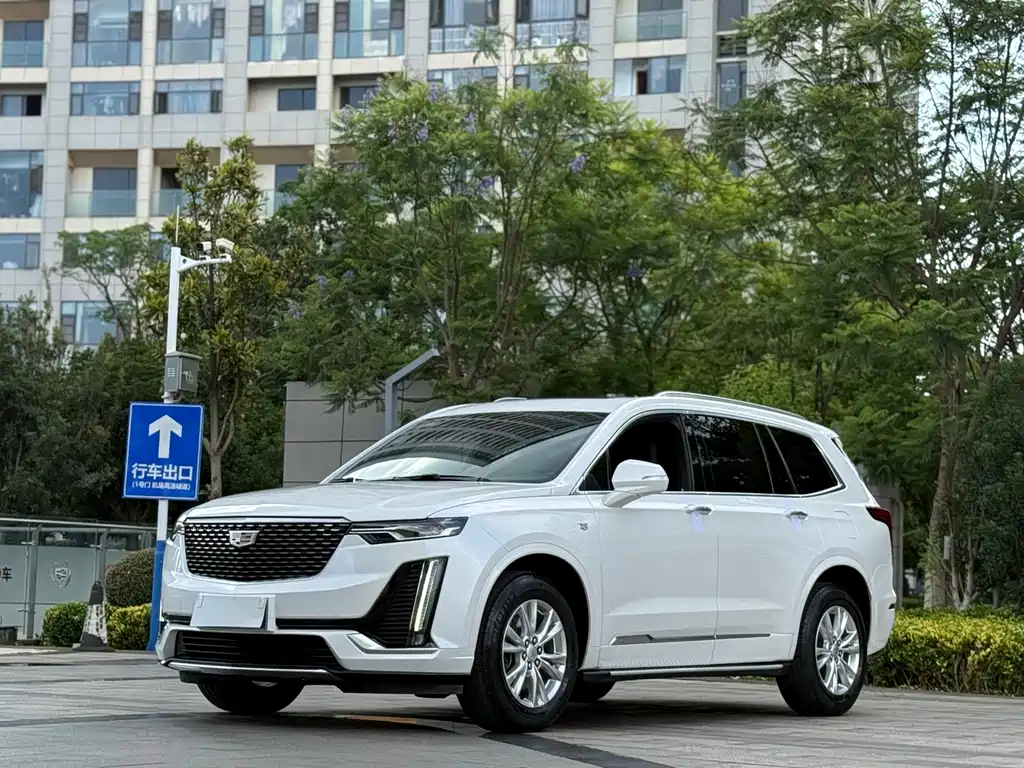 Cadillac XT6 2021