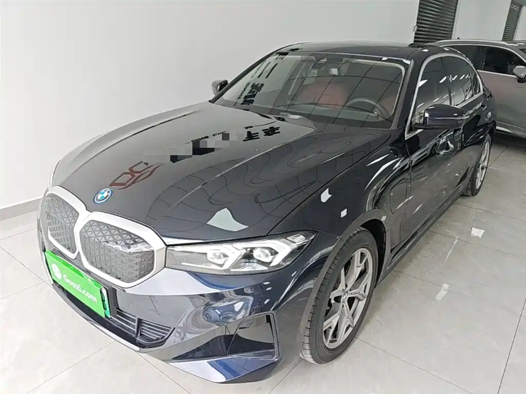 BMW i3 2025