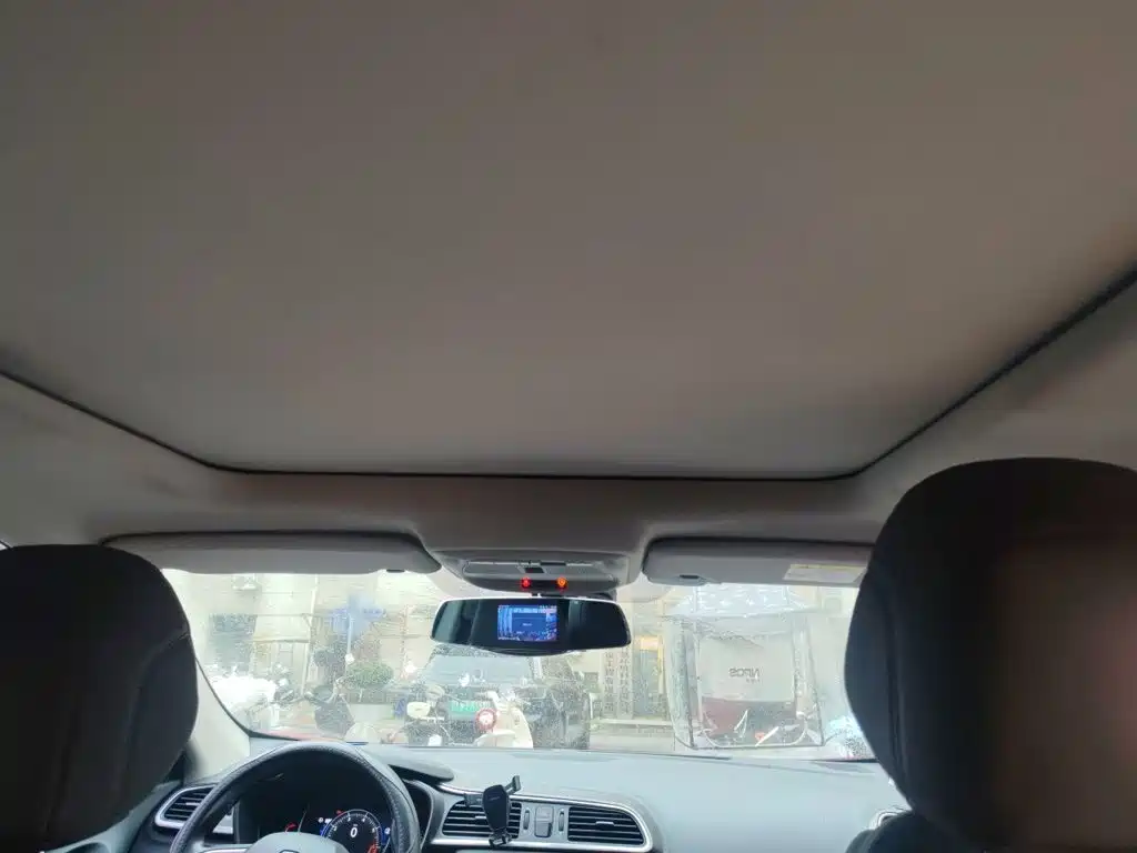 Renault Kadjar — миниатюра 14